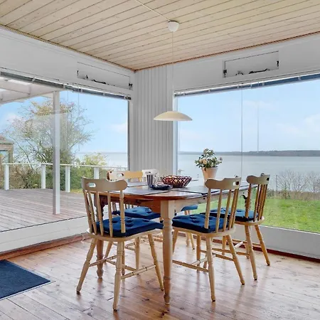 Two-bedroom In Holiday home